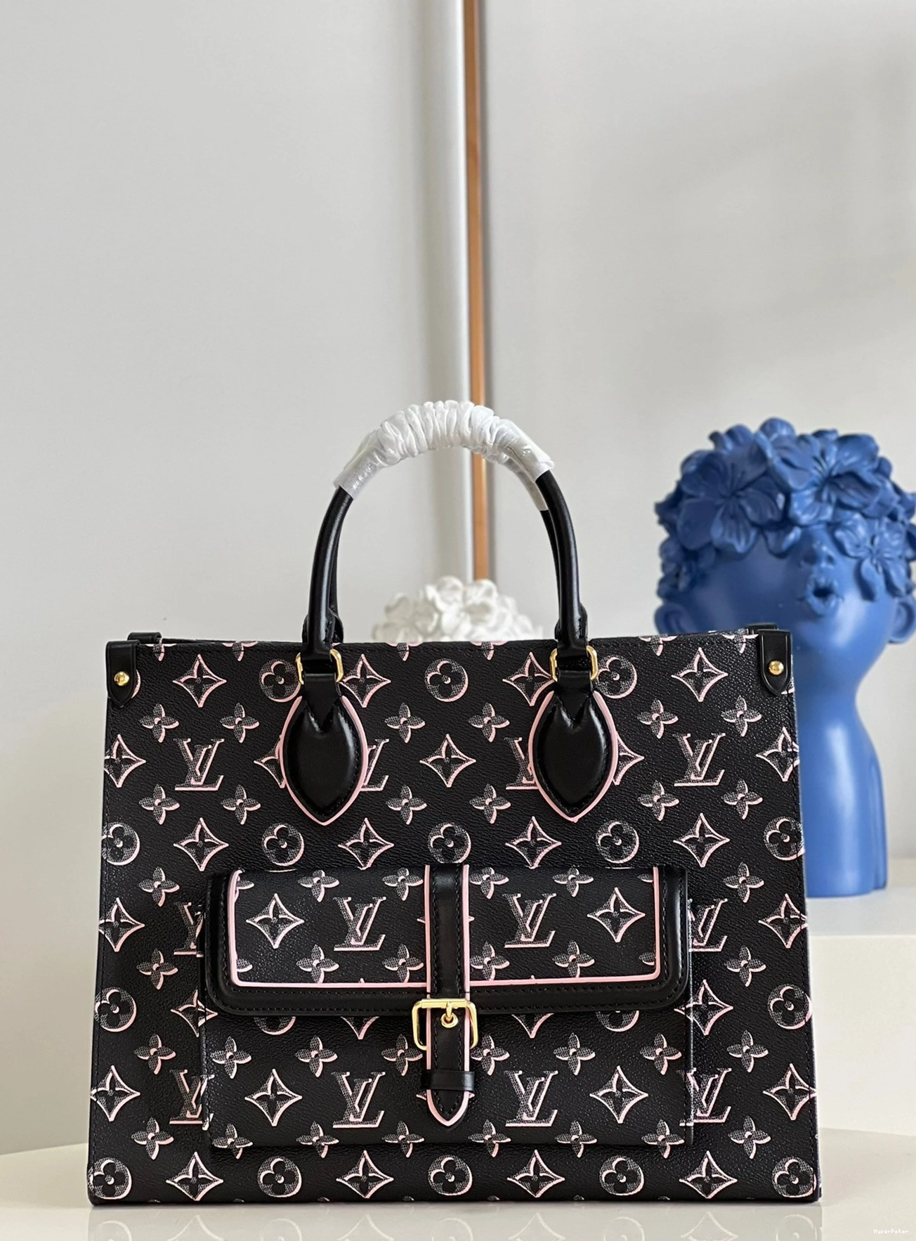 LOUIS VUITTON ONTHEGO 0817